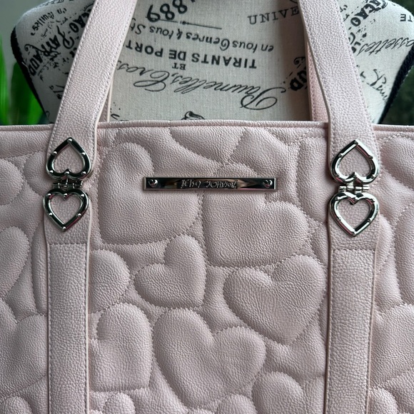 Heart Pattern Tote Bag - Picture 4 of 8